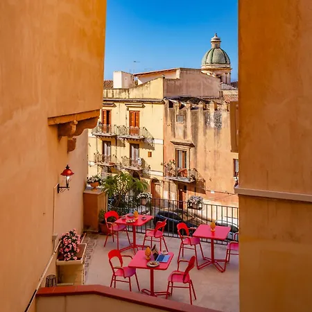 Bed and Breakfast Tommaso Fazello Residenza Artistica *